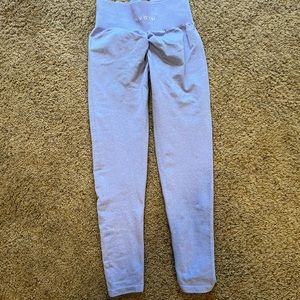 Scrunch butt NVGTN leggings